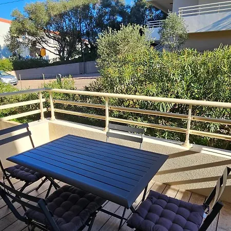 Beau T2 Paisible, Les Jardins De Quatrina *